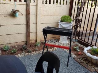 The Flower Guest House - 4