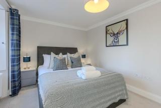 Dragon Suites - Edinburgh City Centre 2 Bed Apartment - 4