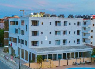 Hotel Sorrente - Golem - 2