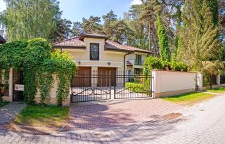 Luxury villa indoor pool Warsaw - Magdalenka - 7