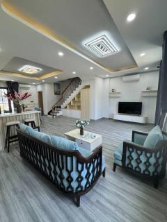 Biệt thự giáp biển Surry Villa-NovaWorld Phan Thiết - Bình Tú - 0
