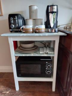 The Swallows - Kingsize Ensuite Bedroom and Private Garden - Swansea - 2
