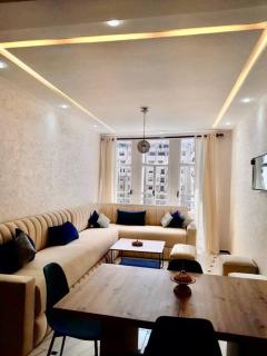 Élégant Appartement au Cœur de Tanger - Tangeri - 0