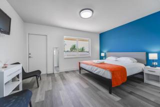 Serene Studio by the Beach with pool - M34 - Hollywood - 4