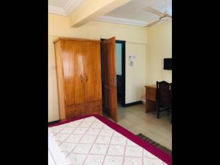 Room in BB - Double Room With Sitting Area - Accra - 5
