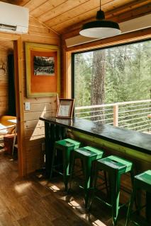 The Tree Haus A Montana Tiny Cabin Forest Retreat - Lakeside - 4