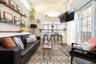 Rustic Escape Fireplace, BBQ Grill & Scenic Views - 0