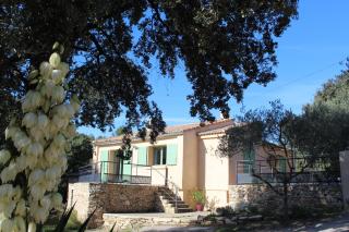 Villa Pierre Blanche le calme a 5mn du centre ville - Nîmes - 0