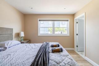 Charming 3BR Condo Near Ventnor Beach - 3