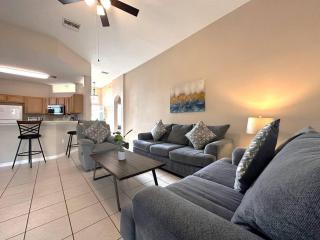 Amazing 4Bd Home with Private Pool Near Parks 160 - Haines City - 4