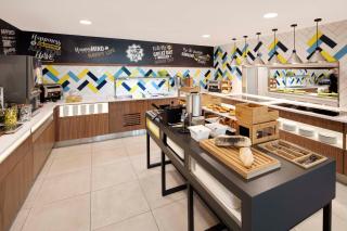 Hampton By Hilton London Stansted Airport - Stansted Mountfitchet - 3