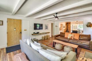 Cozy Retreat with Deck about 2 Mi to Pinecrest Lake! - Strawberry - 9