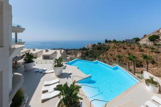 Panoramic sea view 4 Bedroom stupa Duplex with Jacuzzi - Benalmádena - 3
