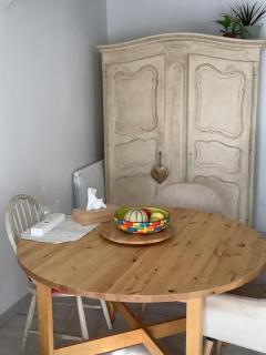 Rdc de ma maison dans un joli village Provençal, 15 mins d'Aix en Pce, open space joliment rénové - Fuveau - 6