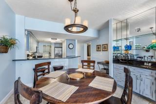 Jade East Towers 0330 by Newman-Dailey - 2