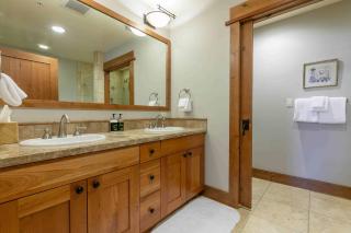 Big Horn Lodge 501 by East West Hospitality - Truckee - 3