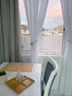 Seaside Apartment next to Ferry Terminal - Sarandë - 9