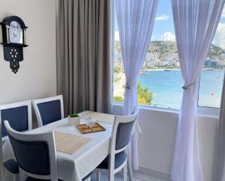Seaside Apartment next to Ferry Terminal - Sarandë - 5