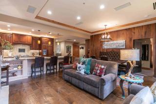 Big Horn Lodge 412 by East West Hospitality - Truckee - 9
