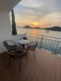 Apartments Sea La Vie - Blace - 0