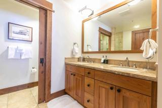 Big Horn Lodge 410 by East West Hospitality - 1