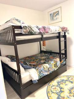 Apart Family 1BD 1BA 1Parking Frontenac View Ferry - Lévis - 9