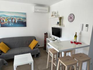 Apartment Marija - Njivice - 1