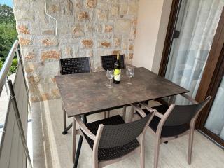 Apartment Marija - Njivice - 8