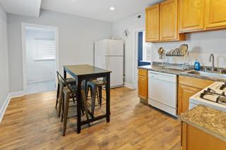 9BR Beach Block House with 13 Beds in Central Atlantic City - 6