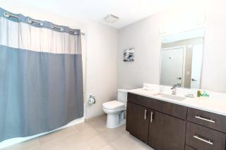 Luxury Apt with Pool - SUM-1006 - Stamford - 2