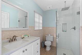 Stylish 2BR Villa full kitchen 10 mins from Beach - Fort Lauderdale - 7
