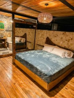 GLAMPING ENTRE MONTES Y CAFETALES - Santuario - 3