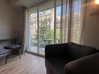 Parisian Charm Close Trocadero - 2