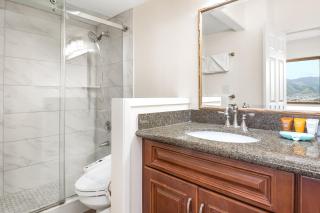 Escape to Mountain View Condo,Near Beach with Parking - Honolulu - 5