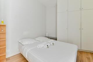 Cozy Bastille & The Marais N77 - 4