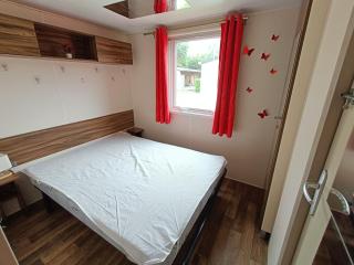 Logement 3 chambres - Vue Lac- Camping 4 étoiles Foix - 7