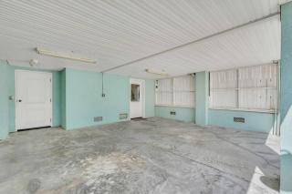 Blue Pearl Beach House Steps from Beach Access - Tybee Island - 2
