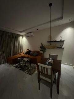شقه من غرفه وصاله ومطبخ مستقل مودرن - Riad - 0
