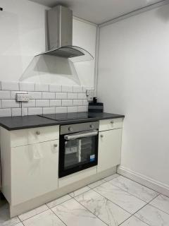 Cosy bedroom with private bathroom ensuite in London Canary Wharf E14 only 1 stop to Excel and O2 for short or long let in London Canary Wharf, less than an hour from Heathrow, Stansted and Gatwick airport - Londra - 6