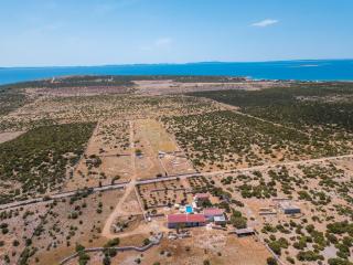 Secluded house with a swimming pool Kosljun, Pag - 22238 - Pag - 8