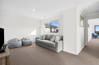 Sea View Seaside Retreat in Clifton Springs - 6