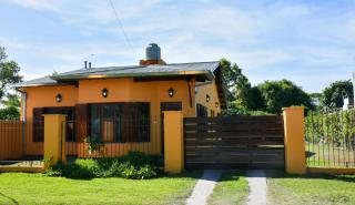 Twin fin surf houses Thames a 4 cuadras de las playas del sur - Mar del Plata - 0