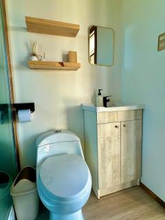 Thenca Lodge - - 2