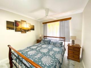 Ocean Shores Down - Burrum Heads- Riverfront - Pool - 2BR - Woodgate - 2