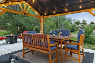 Top Property, Fishermans Dream, Pool Passes, One Minute To The Hot Springs, Location Perfect & Amenity Rich, Pup Friendly, Discover An Exceptional Wyoming Stay, Thermopolis River Walk Home at Hot Springs State Park, 'Where Families and Fisherman Stay' - 9