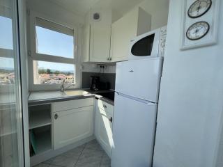Studio lumineux face mer avec terrasse et parking, proche port et commerces, 4P - FR-1-799-31 - Le Barcarès - 9