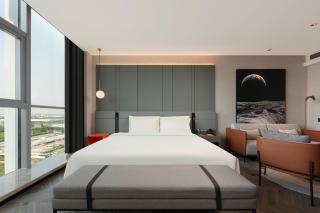Atour Hotel Shanghai Lingang Wanda Plaza - - 4