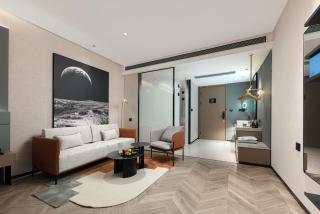 Atour Hotel Shanghai Lingang Wanda Plaza - - 1