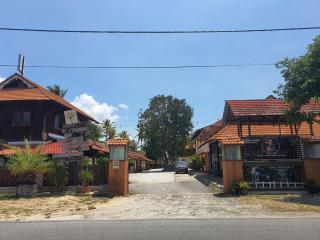 NKS Chalet - Kampung Kuala Besut - 9
