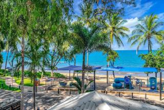 Ocean Outlook - Absolute Beachfront Studio - Palm Cove - 8